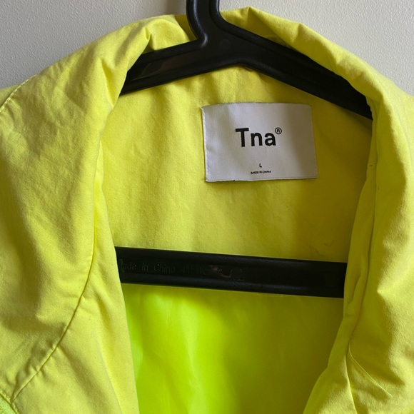 Aritzia TNA Overload Cargo Jacket Like New - Picture 6 of 6